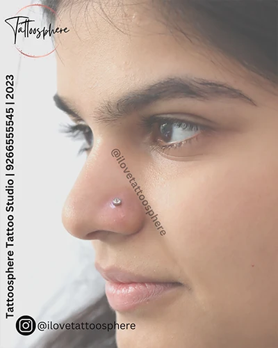 nose and center nose piercing in delhi